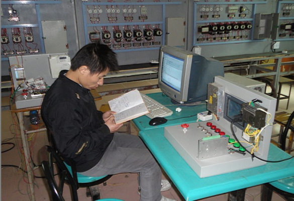 东莞广州深圳自动化控制PLC编程培训 到哪间学校最便宜